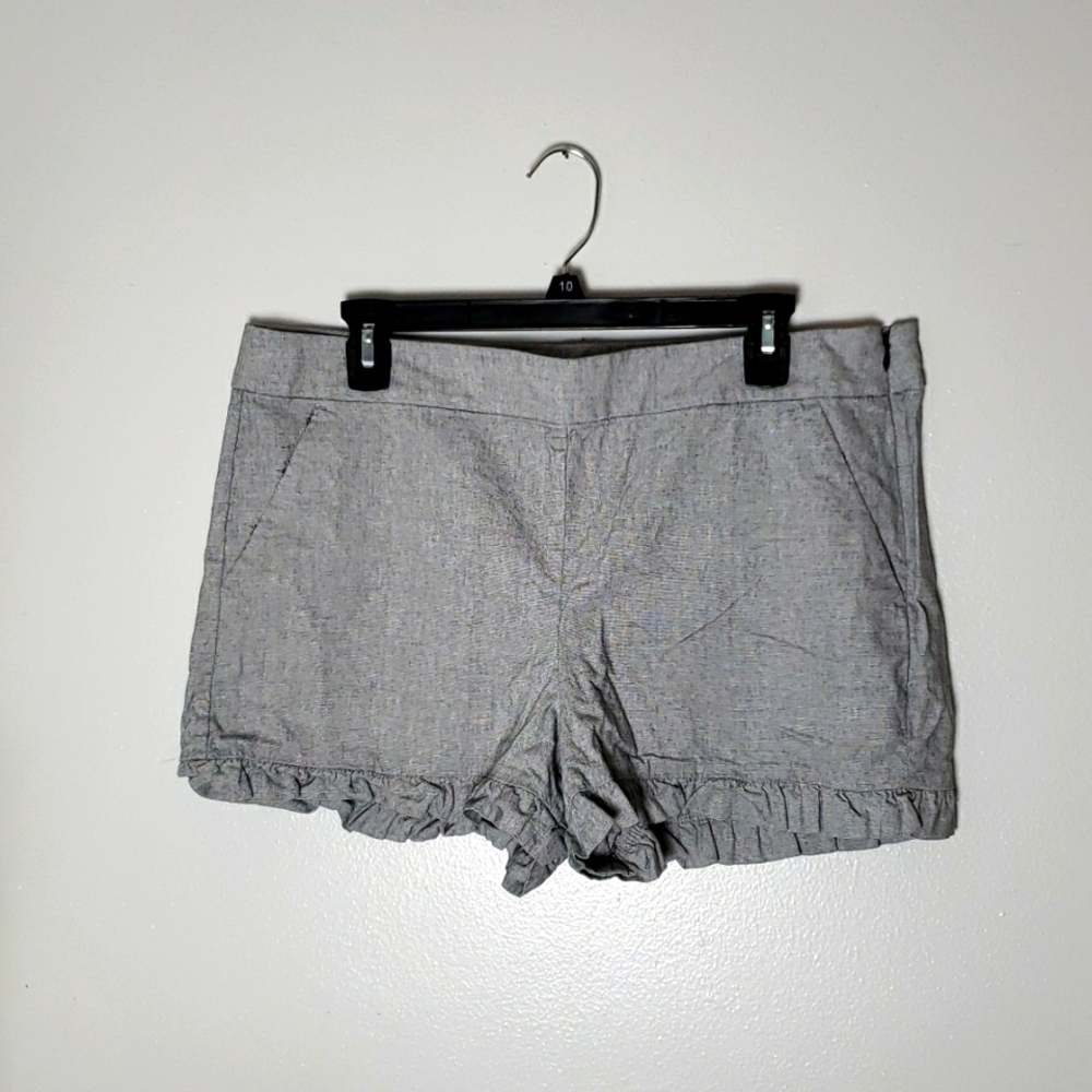 Loft ruffle hem shorts, gray, side zipper, women's size 12.
